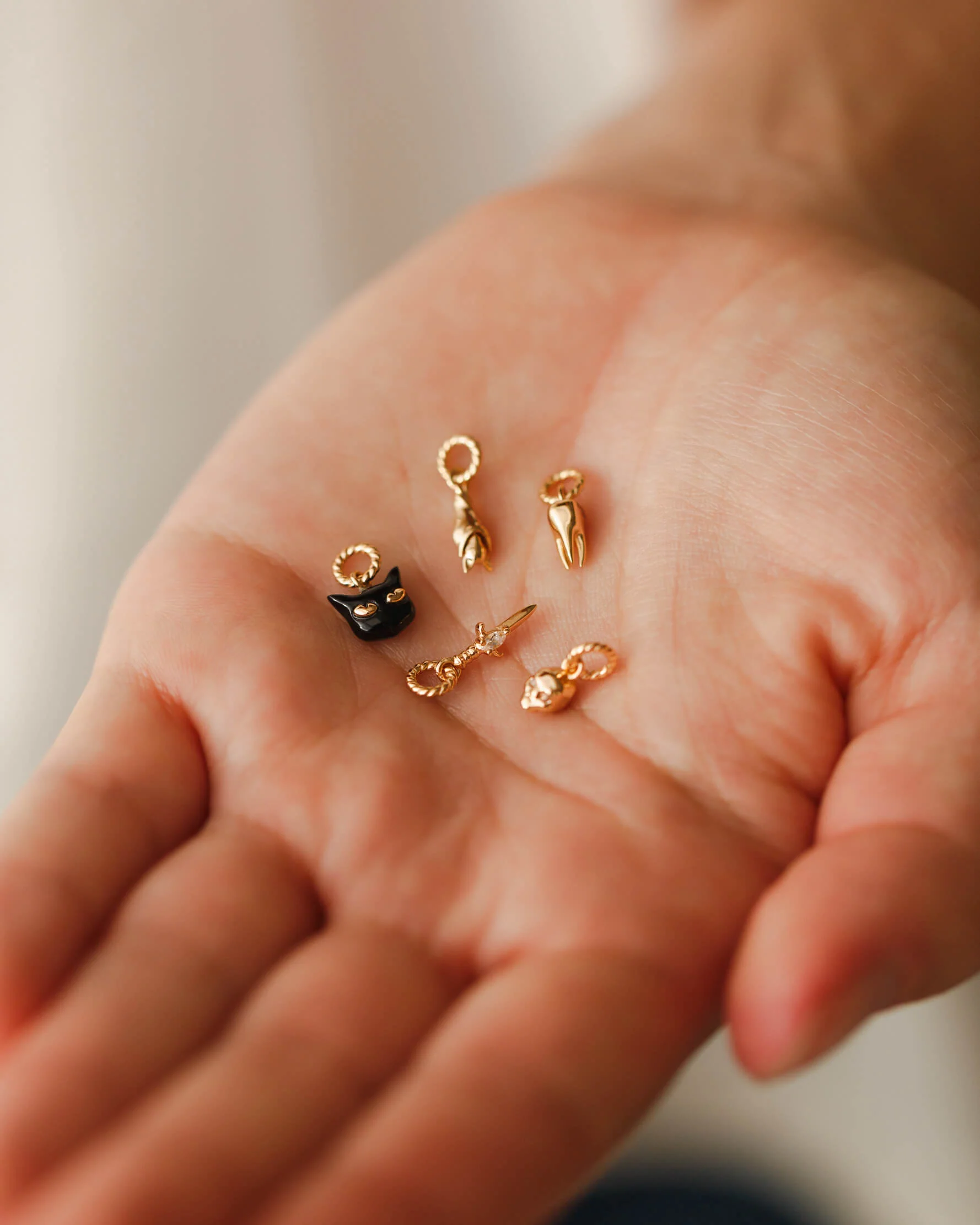Bejeweled Skull Charm - Image 10