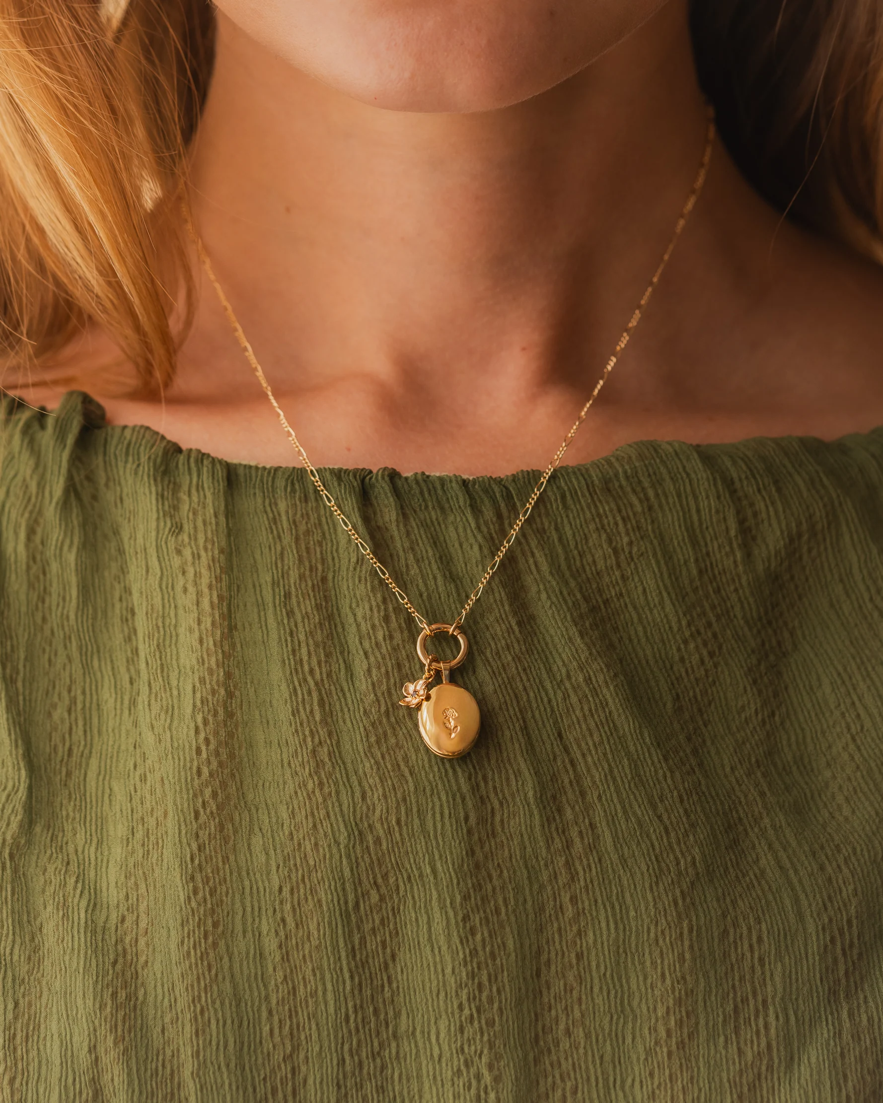 Midnight Blossom Charm - Image 4