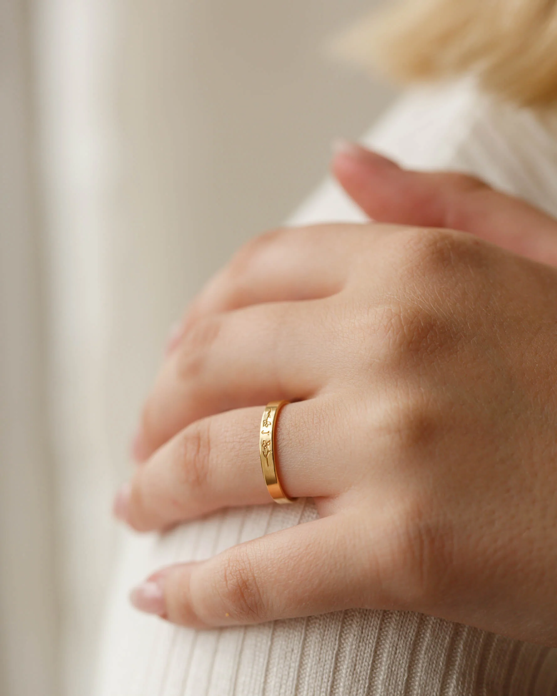 Personalized Floral Frame Band - Image 8